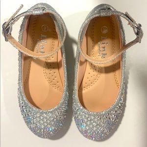 Princess dress shoes 👑